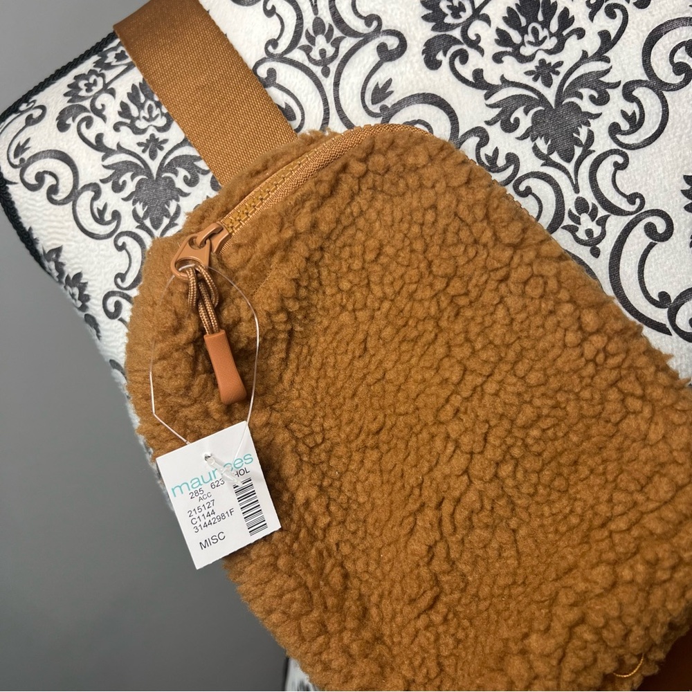 Maurices Teddy Sherpa Crossbody Belt Bag NWT Camel Crossbody Bag Gym Work - Picture 7 of 10